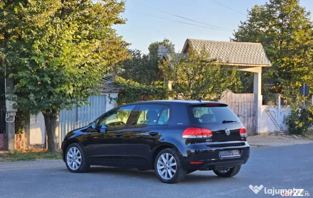 VW Golf 6 1.4 TSI Navigatie Parkassist Încălzire Scaune - Bucuresti (Bucuresti-Ilfov)