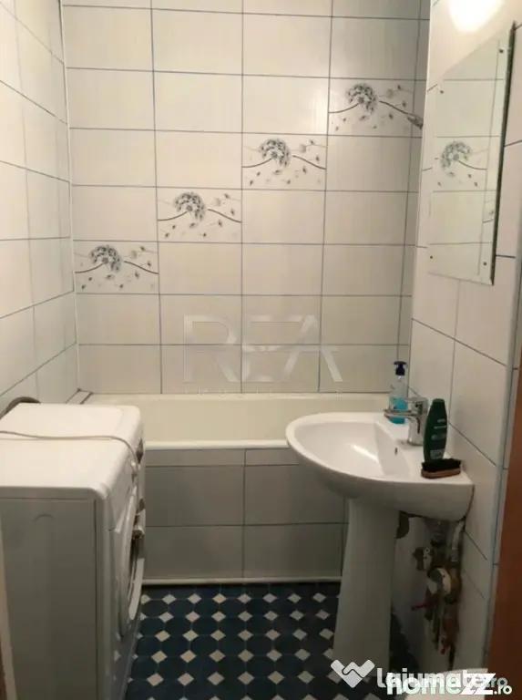 3 camere Colentina decomandat, et. 3, 69 mp - Bucuresti (Bucuresti-Ilfov)