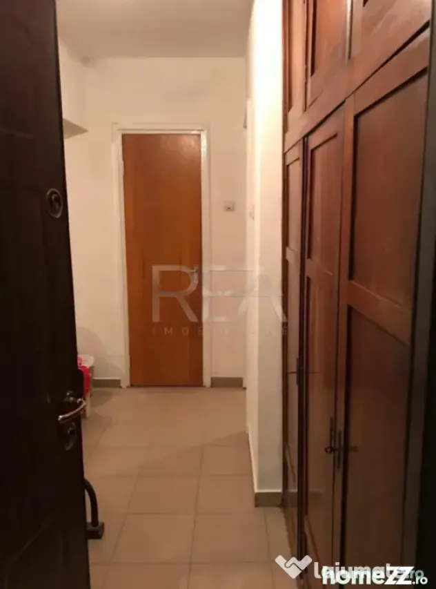 3 camere Colentina decomandat, et. 3, 69 mp - Bucuresti (Bucuresti-Ilfov)