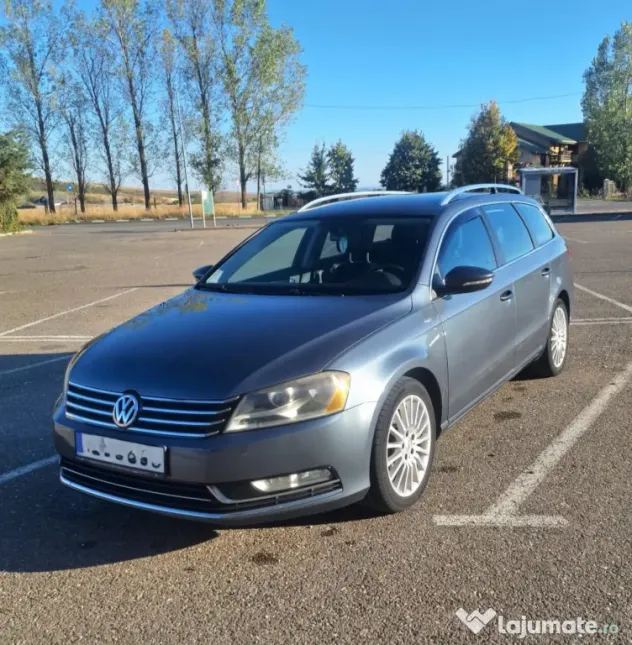 VW Passat B7 Variant 2.0 TDI DSG Highline - Carte Service & Facturi