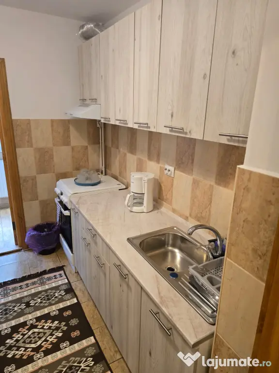 3 camere decomandate in Pacurari