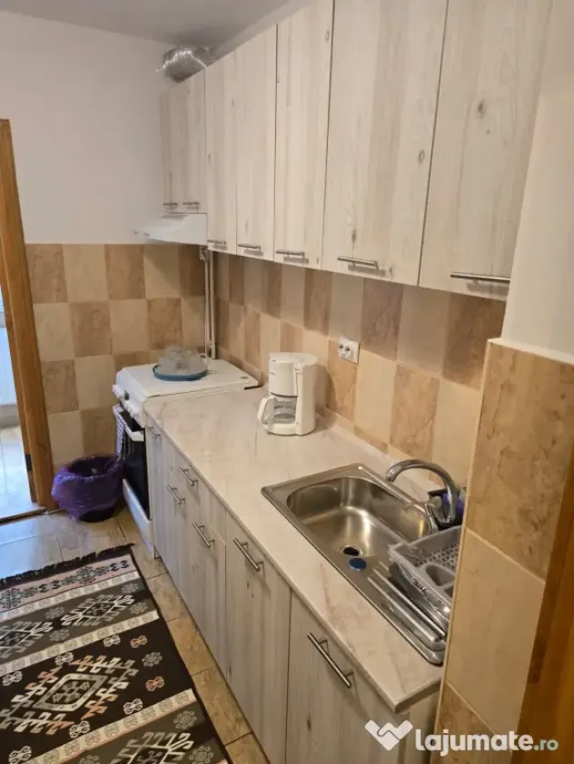 3 camere decomandate in Pacurari