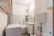 Apartament cu 3 camere de vânzare în zona Obor 