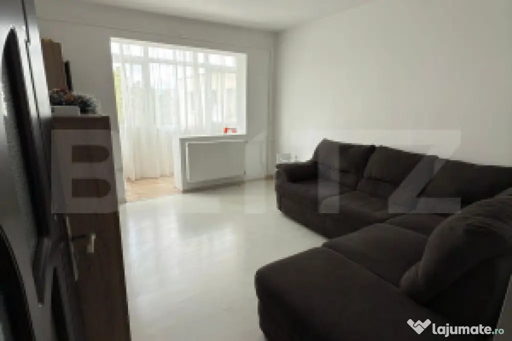 Apartament cu 2 camere, 38 mp, zona Vest - Ploiesti (Prahova)