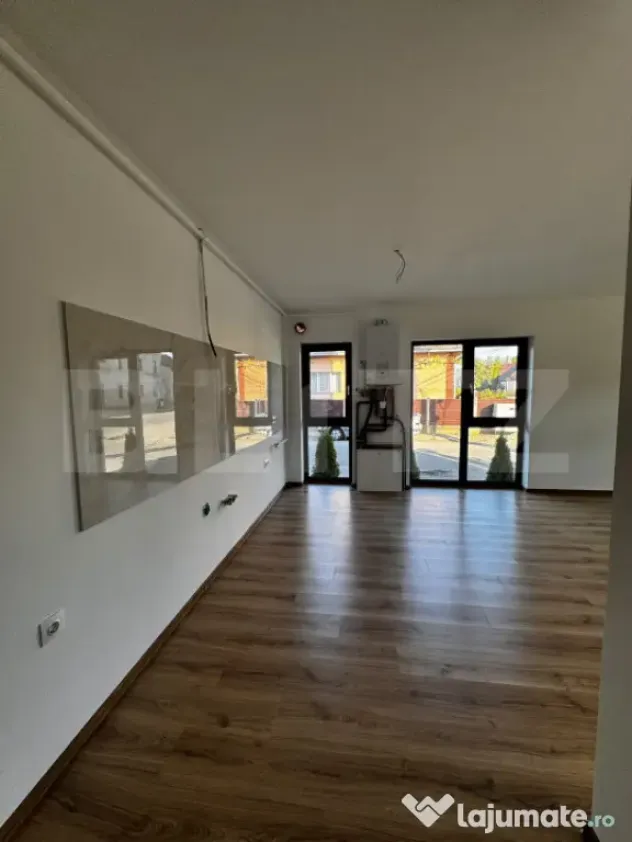 Apartament 3 camere, ultracentral, 62mp, cu parcare - Campia Turzii (Cluj)