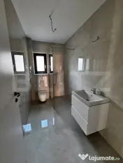 Apartament 3 camere, ultracentral, 62mp, cu parcare 