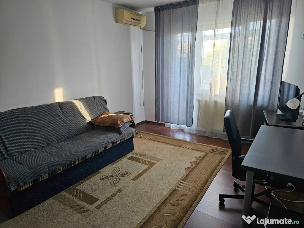 Dristor etaj 4 din 4 decomandat - Bucuresti (Bucuresti-Ilfov)
