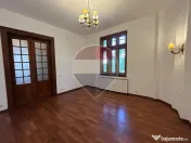 Vilă Neoclasică Arh. Enescu Cișmigiu 4 camere 