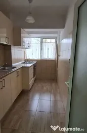 De inchiriat apartament 1 camera micro 20, etaj 1, 1500 lei 