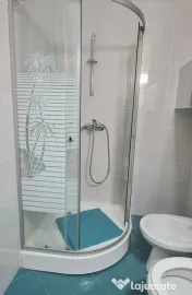 De inchiriat apartament 1 camera micro 20, etaj 1, 1500 lei