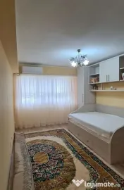 De inchiriat apartament 1 camera micro 20, etaj 1, 1500 lei
