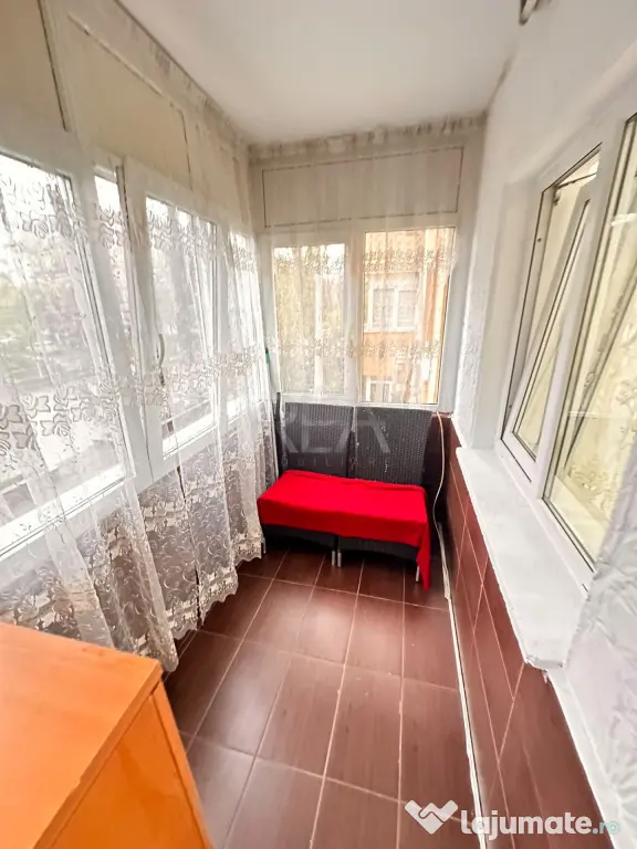 2 camere- decomandat-etaj 1/4- bloc 1985- Șoseaua Sălaj/ka - Bucuresti (Bucuresti-Ilfov)