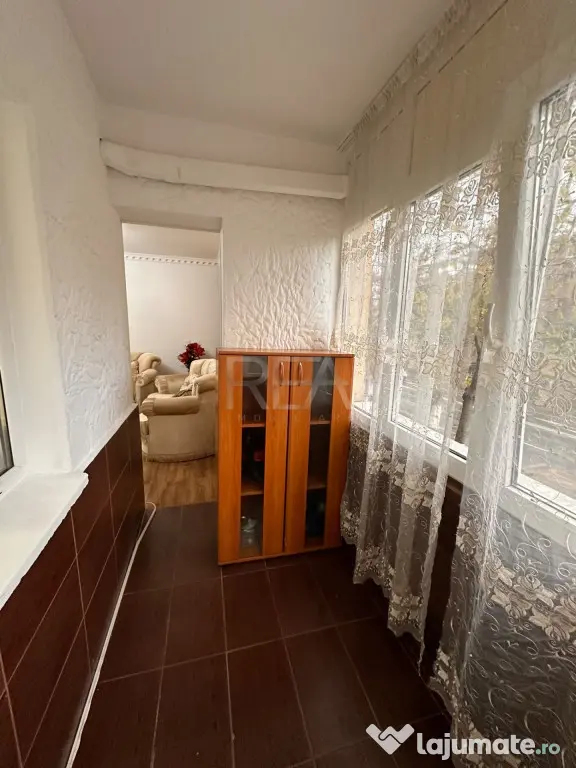 2 camere- decomandat-etaj 1/4- bloc 1985- Șoseaua Sălaj/ka - Bucuresti (Bucuresti-Ilfov)
