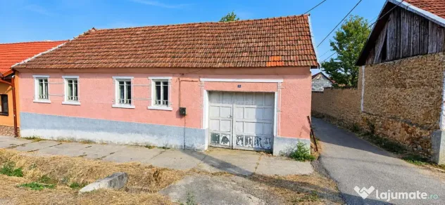 Garbovat | Casa cu Gradina | 569 MP Teren | ZERO COMISION - Garbovat (Caras-Severin)