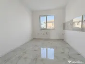Duplex in zona excelenta - la asfalt - finalizat