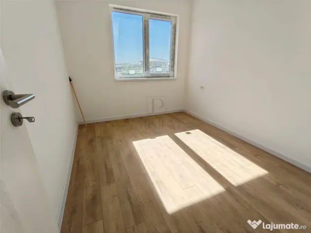 Duplex in zona excelenta - la asfalt - finalizat - Mosnita Noua (Timis)