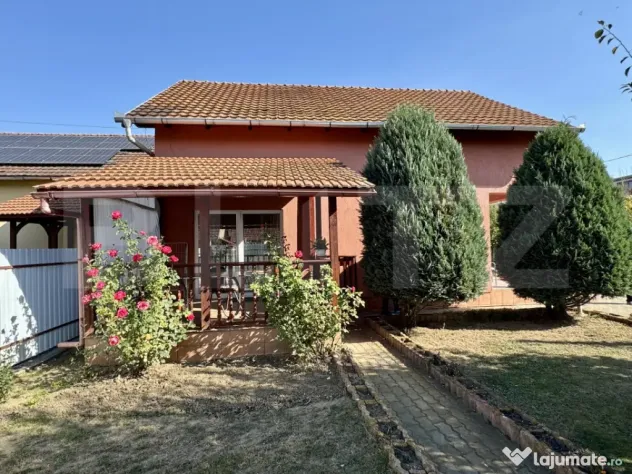 Vand casa 120 mp - 600 mp teren - individuala - Corunca - Corunca (Mures)