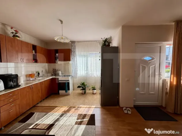 Vand casa 120 mp - 600 mp teren - individuala - Corunca - Corunca (Mures)