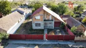 Casa individuala la rosu, intabulata - Uliuc - Sacosu Turces 