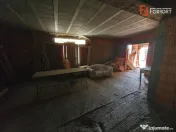 Casa individuala la rosu, intabulata - Uliuc - Sacosu Turces 
