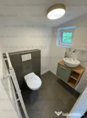 Doua garsoniere cu intrare separată | Curte și terasă | Zona Schei 