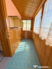 Casă de vânzare, ideală pentru familie, cu curte și gră