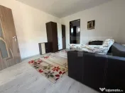 Casă de vânzare, ideală pentru familie, cu curte și gră