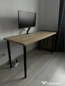 Birou IKEA 140x60 cm – Picioare Reglabile 60–90 cm – Aproape Nou