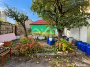 Casa Individuala, 300mp curte, Dublu front, in oras Parcare