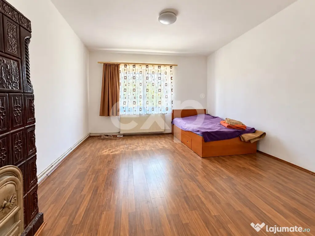 Casa Individuala, 300mp curte, Dublu front, in oras Parcare - Brasov (Brasov)