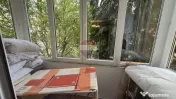 Apartament cu 2 camere decomandat + garaj + boxa 
