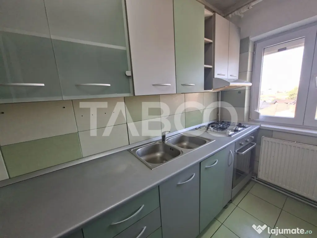 Apartament de vanzare cu 2 camere balcon pivnita Vasile Aar - Sibiu (Sibiu)