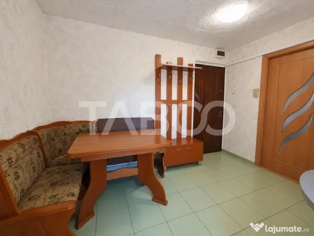 Apartament de vanzare cu 2 camere balcon pivnita Vasile Aar - Sibiu (Sibiu)