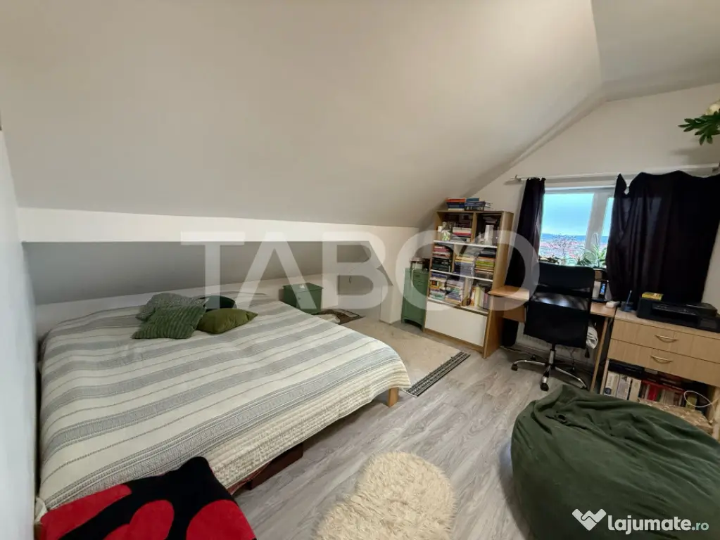 De vanzare mansarda 72 mpu 2 dormitoare zona de interes Tili - Sibiu (Sibiu)