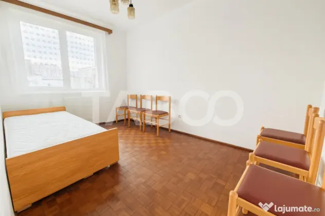 Zona Dioda/ANAF/Finante Apartament cu 3 camere si balcon - Sibiu (Sibiu)