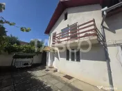 Apartament 2 camere de vanzare la casa 77mp curte si pivnita 