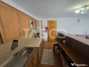 Apartament 2 camere de vanzare la casa 77mp curte si pivnita 