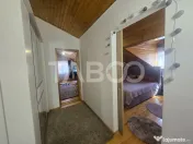 Apartament 2 camere de vanzare la casa 77mp curte si pivnita 