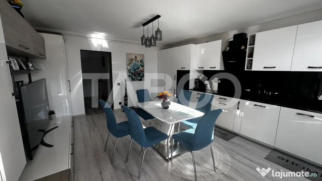 Apartament de vanzare 3 camere decomandate loc parcare Selim - Sibiu (Sibiu)
