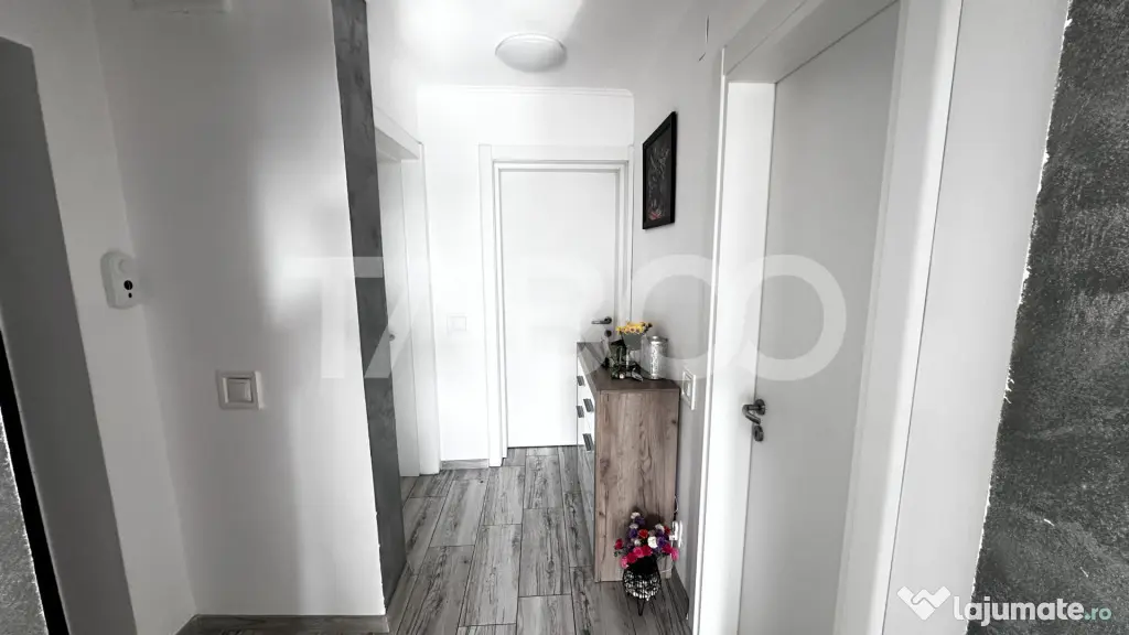 Apartament de vanzare 3 camere decomandate loc parcare Selim - Sibiu (Sibiu)
