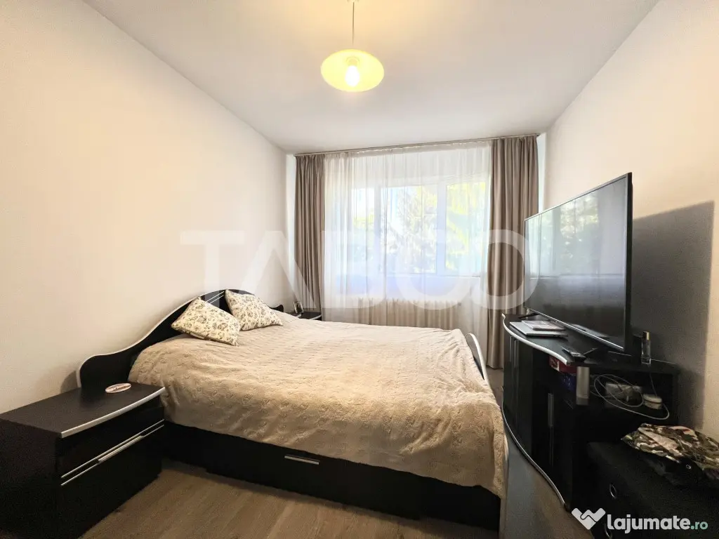 Apartament cu 3 camere decomandat in Manastur BIG cu balcon - Cluj-Napoca (Cluj)