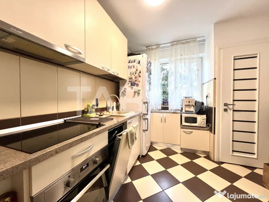 Apartament cu 3 camere decomandat in Manastur BIG cu balcon - Cluj-Napoca (Cluj)