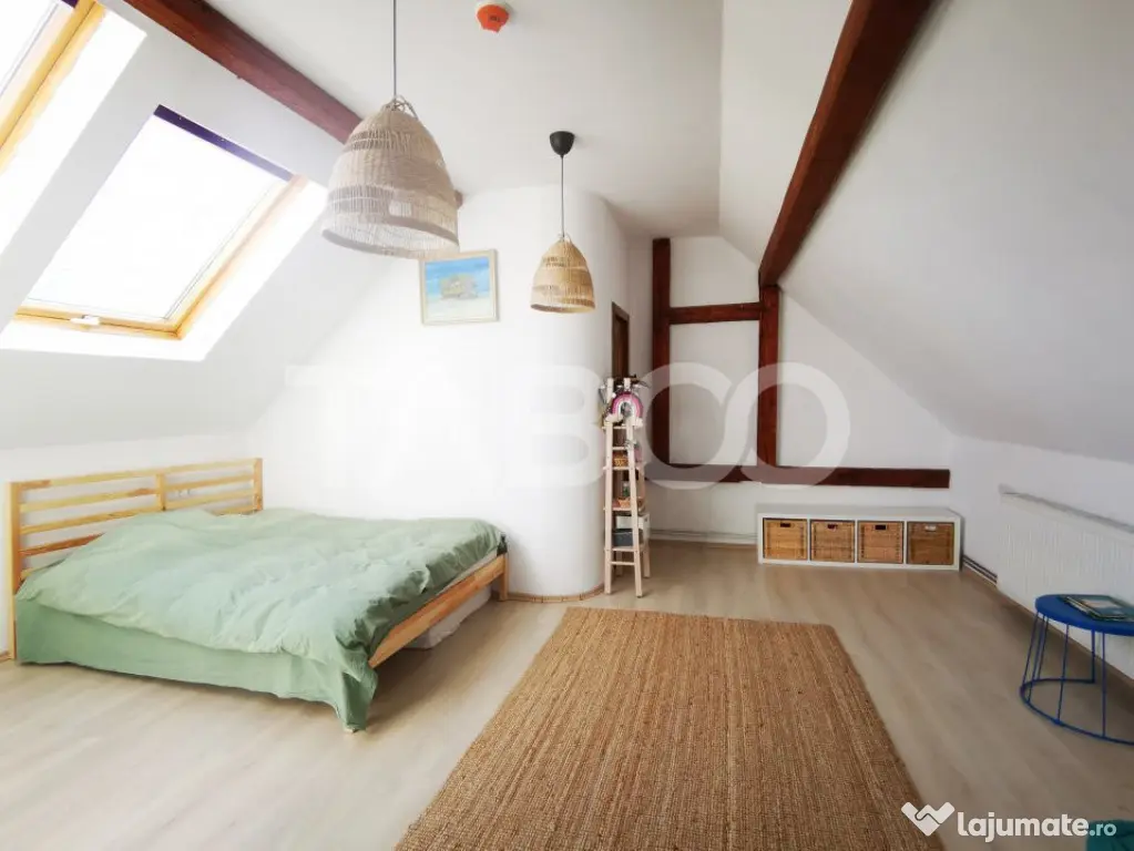 Casa de vanzare pretabila pensiune priveliste superba Fantan - Fantanele (Sibiu)