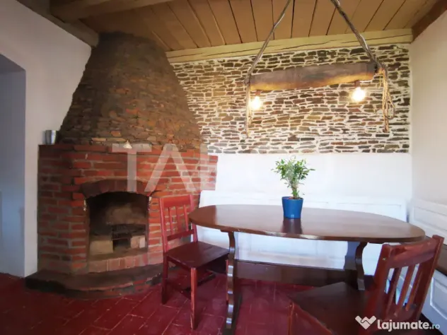Casa de vanzare pretabila pensiune priveliste superba Fantan - Fantanele (Sibiu)