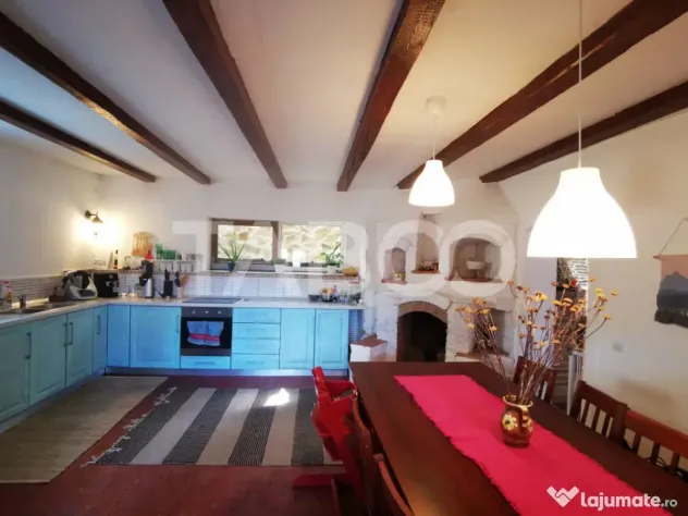Casa de vanzare pretabila pensiune priveliste superba Fantan - Fantanele (Sibiu)