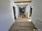 Casa de vacanta noua de vanzare 278mpu curte 855mp Valea Avr 