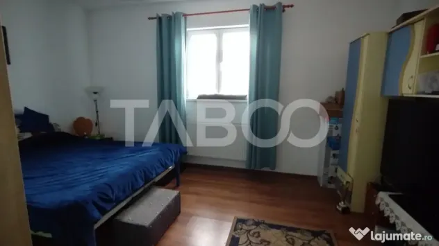 Afacere si locuinta cu teren de 1450 mp de vanzare in Rausor - Rausor (Brasov)