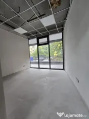 Spațiu comercial de 173 mp, 2 birouri, magazie, curent trif 