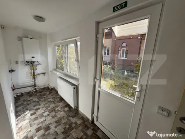 Casa 2 camere Petfreandly pretabil spatiu sau de locuit, zon - Craiova (Dolj)