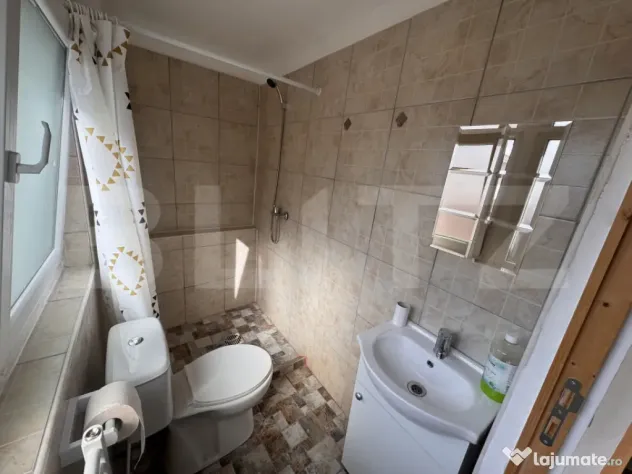 Casa 2 camere Petfreandly pretabil spatiu sau de locuit, zon - Craiova (Dolj)